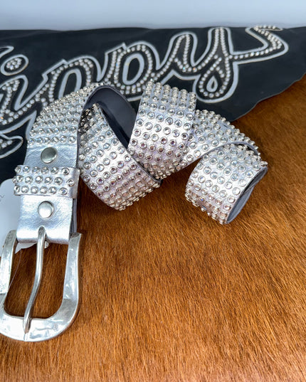 Kippy Belt- 6 Row design: slv lame/clr/slv.   36 K