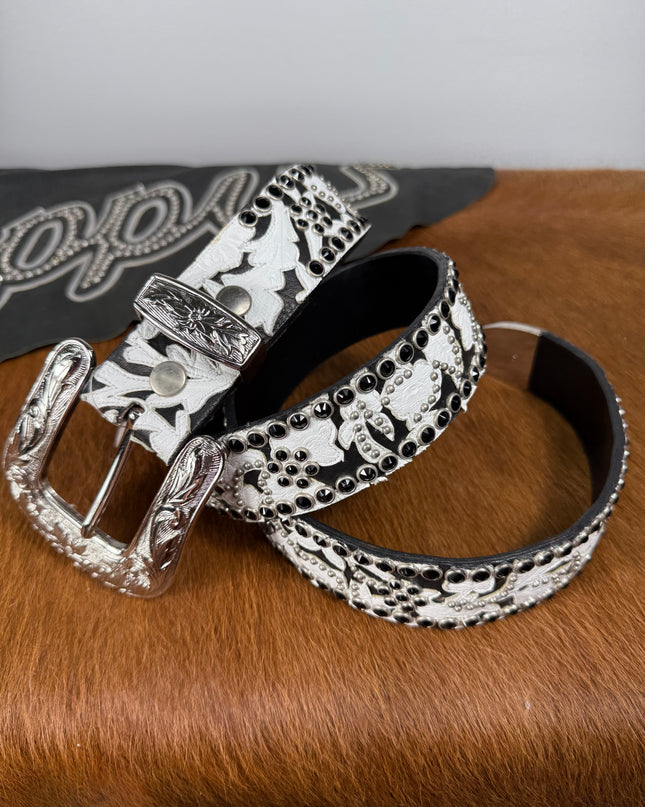 Kippy Belt- Overlay Design: Blk-wht/jet hem/slv.    36 K