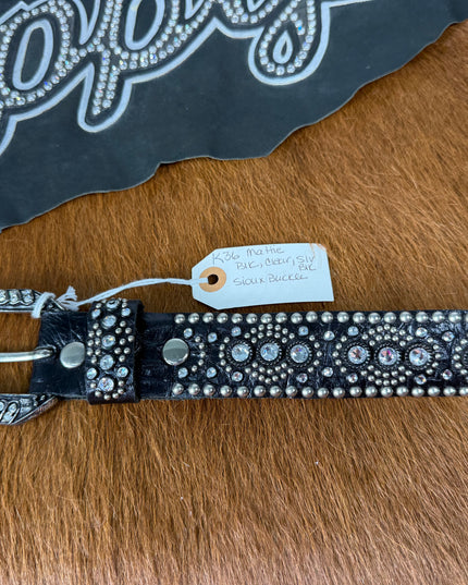 Kippy Belt- Mattie Design: blk/clr/slv.   36 K