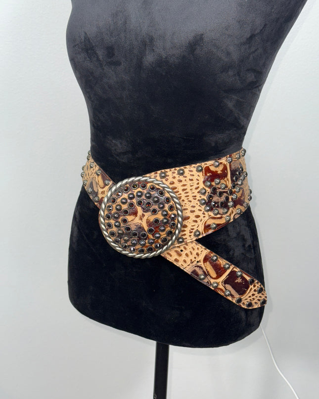 Vintage Arohoe tapered belt. size - 40 T