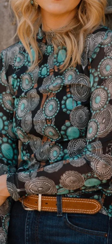 SK Mesh Concho Queen Long Sleeve