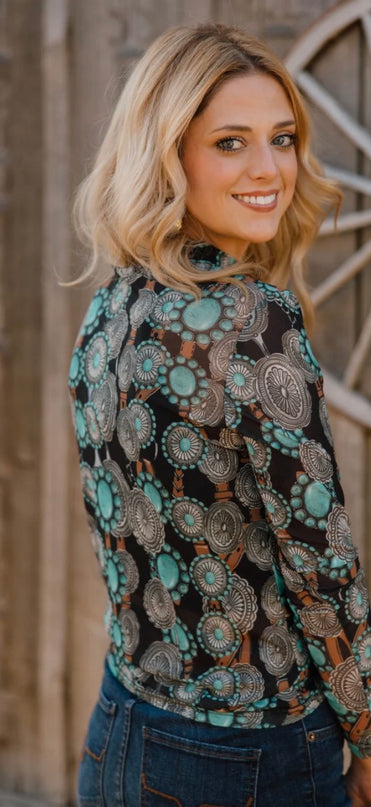 SK Mesh Concho Queen Long Sleeve